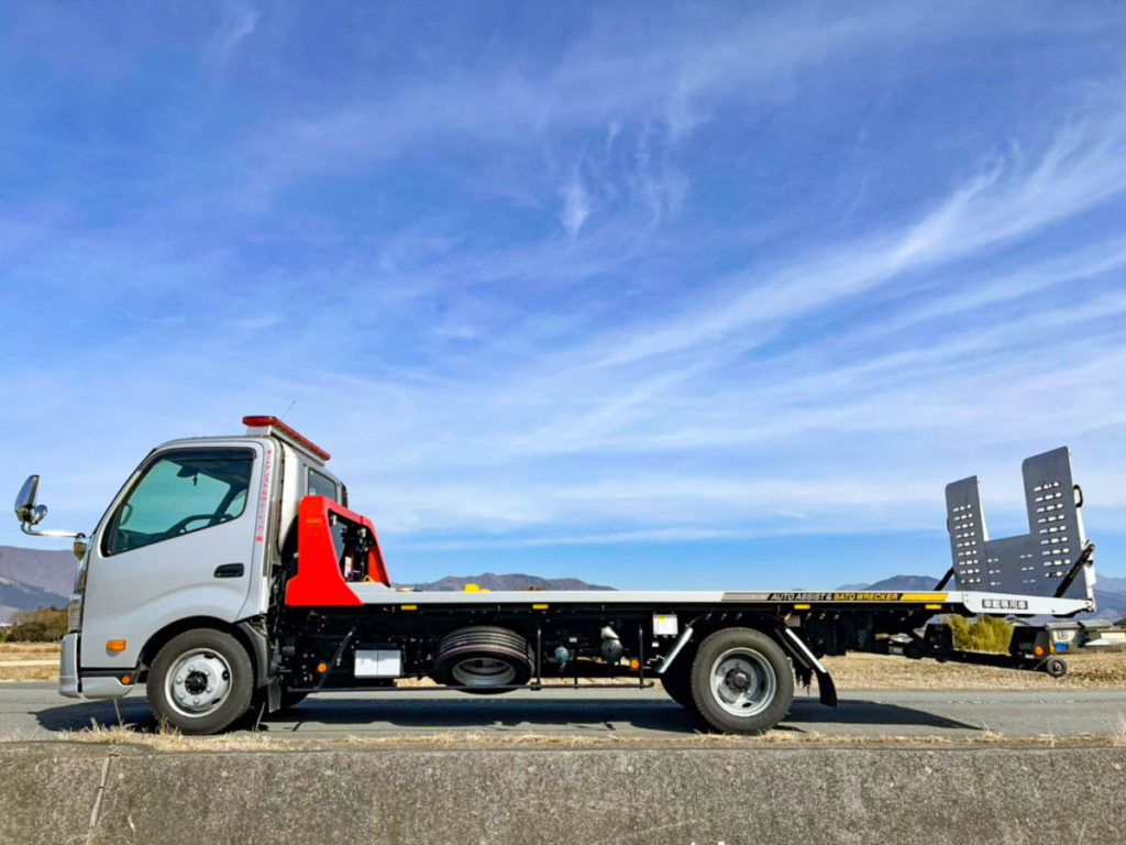 小型フルフラット積載車 デュトロ